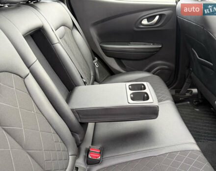 Черный Рено Kadjar, объемом двигателя 1.5 л и пробегом 100 тыс. км за 20900 $, фото 42 на Automoto.ua