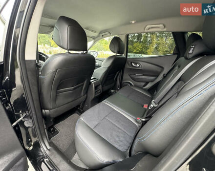 Черный Рено Kadjar, объемом двигателя 1.5 л и пробегом 216 тыс. км за 16700 $, фото 30 на Automoto.ua