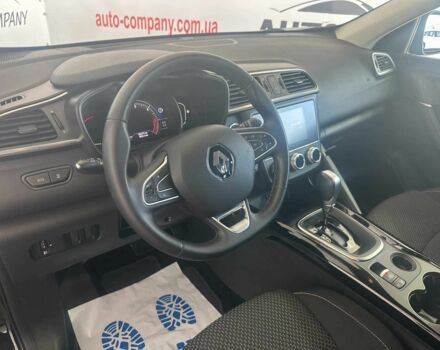 Черный Рено Kadjar, объемом двигателя 1.5 л и пробегом 186 тыс. км за 18950 $, фото 5 на Automoto.ua