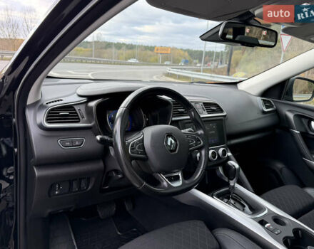 Черный Рено Kadjar, объемом двигателя 1.5 л и пробегом 100 тыс. км за 20900 $, фото 47 на Automoto.ua
