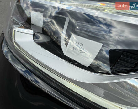 Черный Рено Kadjar, объемом двигателя 1.5 л и пробегом 100 тыс. км за 20900 $, фото 19 на Automoto.ua