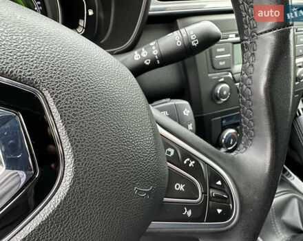 Черный Рено Kadjar, объемом двигателя 1.5 л и пробегом 216 тыс. км за 16900 $, фото 44 на Automoto.ua