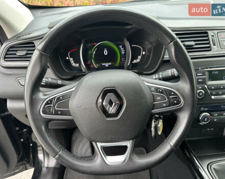 Черный Рено Kadjar, объемом двигателя 1.5 л и пробегом 216 тыс. км за 16700 $, фото 42 на Automoto.ua