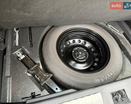 Черный Рено Kadjar, объемом двигателя 1.5 л и пробегом 100 тыс. км за 20900 $, фото 27 на Automoto.ua