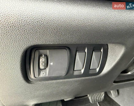 Черный Рено Kadjar, объемом двигателя 1.5 л и пробегом 100 тыс. км за 20900 $, фото 49 на Automoto.ua