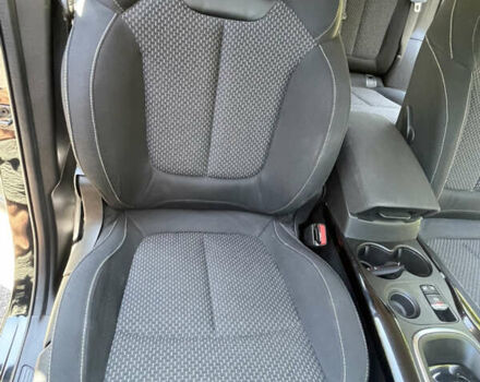 Черный Рено Kadjar, объемом двигателя 1.46 л и пробегом 240 тыс. км за 18700 $, фото 21 на Automoto.ua