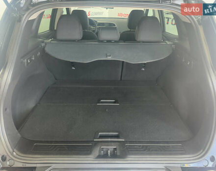 Черный Рено Kadjar, объемом двигателя 1.5 л и пробегом 189 тыс. км за 18950 $, фото 4 на Automoto.ua