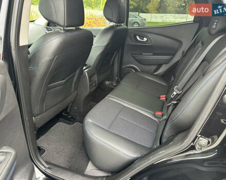 Черный Рено Kadjar, объемом двигателя 1.5 л и пробегом 216 тыс. км за 16700 $, фото 28 на Automoto.ua