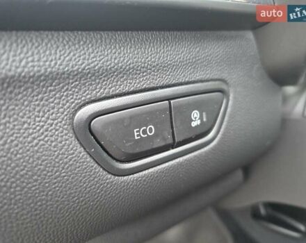 Черный Рено Kadjar, объемом двигателя 1.5 л и пробегом 127 тыс. км за 19999 $, фото 17 на Automoto.ua