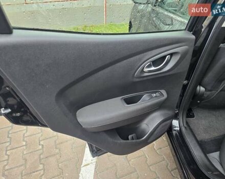 Черный Рено Kadjar, объемом двигателя 1.5 л и пробегом 127 тыс. км за 19999 $, фото 14 на Automoto.ua