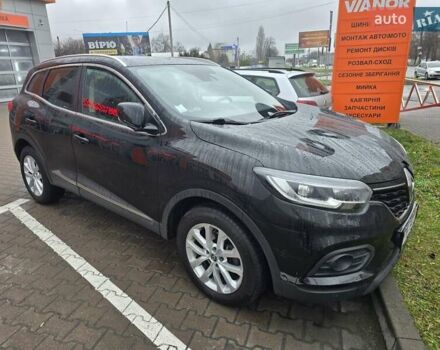 Черный Рено Kadjar, объемом двигателя 1.5 л и пробегом 127 тыс. км за 19999 $, фото 3 на Automoto.ua