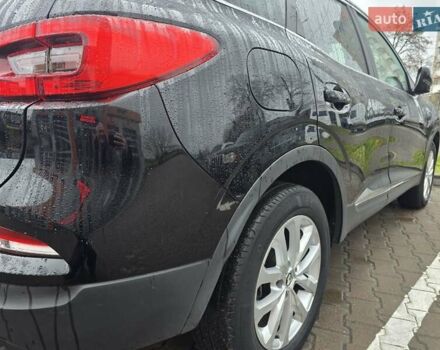 Черный Рено Kadjar, объемом двигателя 1.5 л и пробегом 127 тыс. км за 19999 $, фото 5 на Automoto.ua