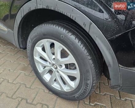 Черный Рено Kadjar, объемом двигателя 1.5 л и пробегом 127 тыс. км за 19999 $, фото 11 на Automoto.ua