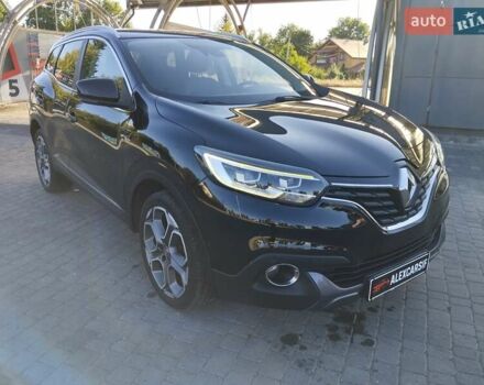 Черный Рено Kadjar, объемом двигателя 1.6 л и пробегом 153 тыс. км за 14300 $, фото 1 на Automoto.ua