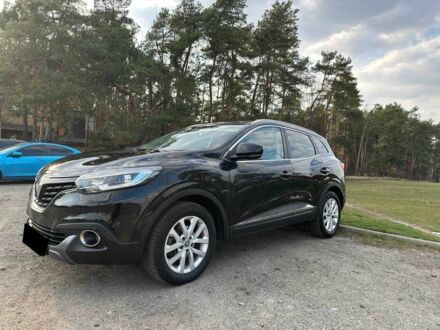 Рено Kadjar 2017 у Києві на Automoto.ua Чорний Рено Kadjar, об'ємом двигуна 1.46 л та пробігом 139 тис. км за 17000 $, фото 1 на Automoto.ua