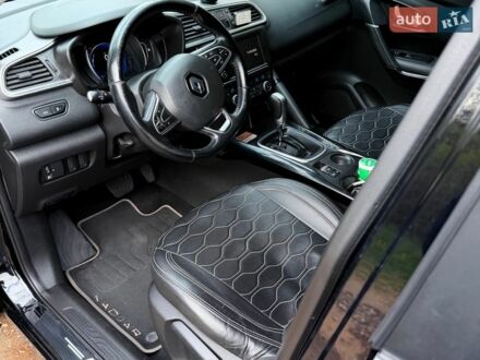 Черный Рено Kadjar, объемом двигателя 1.46 л и пробегом 227 тыс. км за 16700 $, фото 1 на Automoto.ua