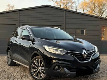 Черный Рено Kadjar, объемом двигателя 1.6 л и пробегом 47 тыс. км за 11500 $, фото 1 на Automoto.ua
