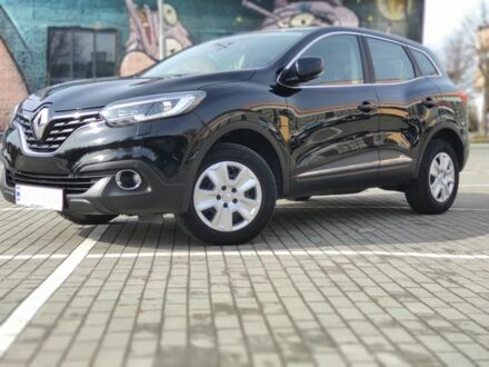 Черный Рено Kadjar, объемом двигателя 0 л и пробегом 64 тыс. км за 17400 $, фото 1 на Automoto.ua