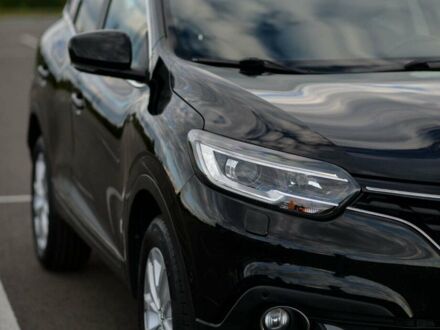 Чорний Рено Kadjar, об'ємом двигуна 1.5 л та пробігом 130 тис. км за 19800 $, фото 1 на Automoto.ua