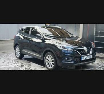 Черный Рено Kadjar, объемом двигателя 1.46 л и пробегом 162 тыс. км за 17500 $, фото 1 на Automoto.ua