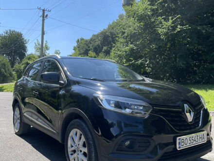 Черный Рено Kadjar, объемом двигателя 1.46 л и пробегом 240 тыс. км за 18700 $, фото 1 на Automoto.ua