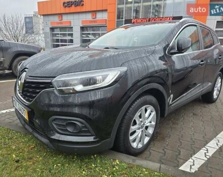 Черный Рено Kadjar, объемом двигателя 1.5 л и пробегом 127 тыс. км за 19999 $, фото 1 на Automoto.ua