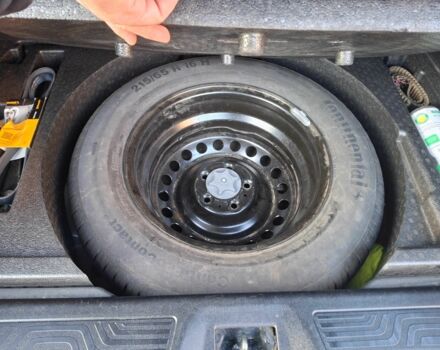 Коричневый Рено Kadjar, объемом двигателя 1.5 л и пробегом 146 тыс. км за 16600 $, фото 13 на Automoto.ua