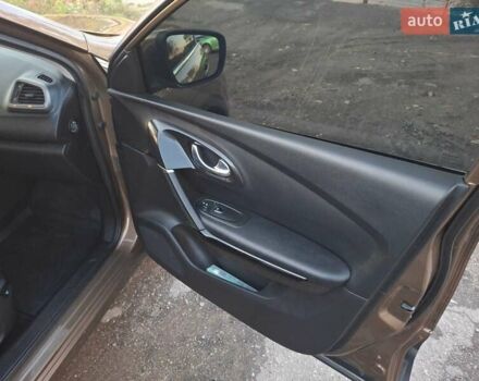 Коричневый Рено Kadjar, объемом двигателя 1.5 л и пробегом 146 тыс. км за 16600 $, фото 17 на Automoto.ua