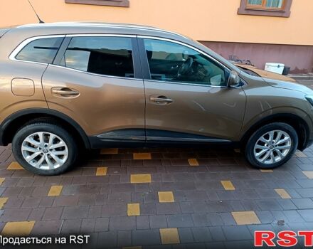 Коричневый Рено Kadjar, объемом двигателя 1.6 л и пробегом 47 тыс. км за 16999 $, фото 4 на Automoto.ua