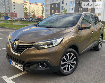 Коричневый Рено Kadjar, объемом двигателя 1.46 л и пробегом 106 тыс. км за 18500 $, фото 73 на Automoto.ua