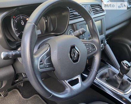 Коричневий Рено Kadjar, об'ємом двигуна 1.46 л та пробігом 106 тис. км за 18500 $, фото 37 на Automoto.ua