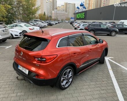 Красный Рено Kadjar, объемом двигателя 1.5 л и пробегом 203 тыс. км за 15800 $, фото 2 на Automoto.ua