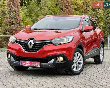 Красный Рено Kadjar, объемом двигателя 1.46 л и пробегом 248 тыс. км за 13950 $, фото 3 на Automoto.ua