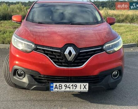 Красный Рено Kadjar, объемом двигателя 1.46 л и пробегом 205 тыс. км за 13300 $, фото 1 на Automoto.ua