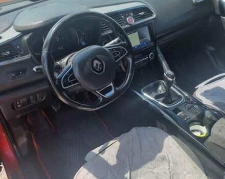 Красный Рено Kadjar, объемом двигателя 1.46 л и пробегом 260 тыс. км за 14499 $, фото 26 на Automoto.ua