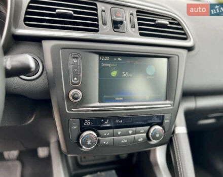 Красный Рено Kadjar, объемом двигателя 1.46 л и пробегом 248 тыс. км за 13950 $, фото 51 на Automoto.ua