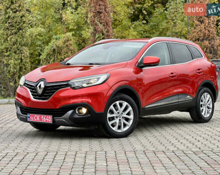 Красный Рено Kadjar, объемом двигателя 1.46 л и пробегом 248 тыс. км за 13950 $, фото 5 на Automoto.ua