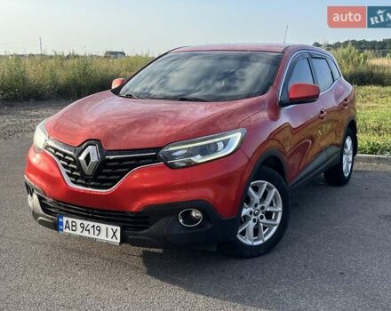 Красный Рено Kadjar, объемом двигателя 1.46 л и пробегом 205 тыс. км за 13300 $, фото 2 на Automoto.ua