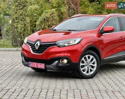 Красный Рено Kadjar, объемом двигателя 1.46 л и пробегом 248 тыс. км за 13950 $, фото 6 на Automoto.ua