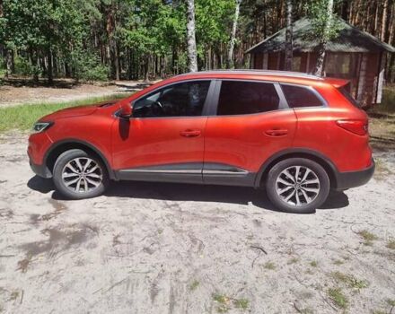 Красный Рено Kadjar, объемом двигателя 1.46 л и пробегом 260 тыс. км за 14499 $, фото 4 на Automoto.ua