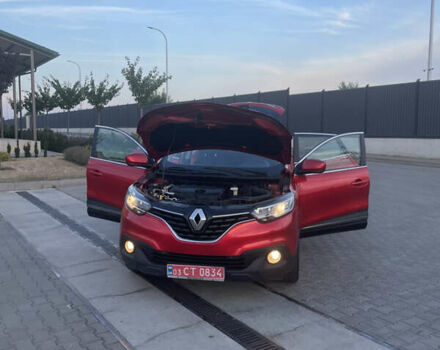 Красный Рено Kadjar, объемом двигателя 1.5 л и пробегом 263 тыс. км за 13350 $, фото 18 на Automoto.ua