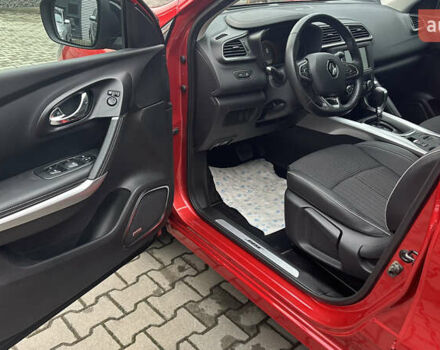 Красный Рено Kadjar, объемом двигателя 1.2 л и пробегом 220 тыс. км за 14300 $, фото 13 на Automoto.ua