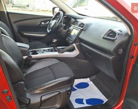 Красный Рено Kadjar, объемом двигателя 1.6 л и пробегом 243 тыс. км за 13900 $, фото 17 на Automoto.ua