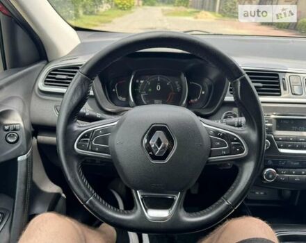 Красный Рено Kadjar, объемом двигателя 1.5 л и пробегом 262 тыс. км за 13350 $, фото 43 на Automoto.ua