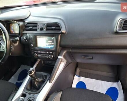 Красный Рено Kadjar, объемом двигателя 1.6 л и пробегом 243 тыс. км за 13900 $, фото 19 на Automoto.ua