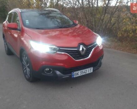 Красный Рено Kadjar, объемом двигателя 1.6 л и пробегом 210 тыс. км за 16500 $, фото 5 на Automoto.ua
