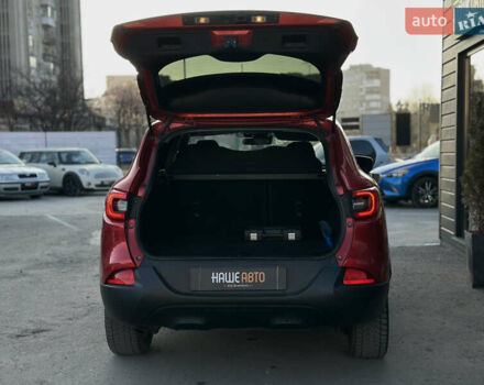 Червоний Рено Kadjar, об'ємом двигуна 1.46 л та пробігом 125 тис. км за 16100 $, фото 14 на Automoto.ua