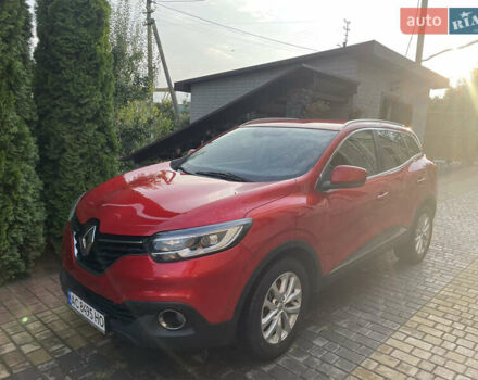 Красный Рено Kadjar, объемом двигателя 1.5 л и пробегом 263 тыс. км за 13350 $, фото 2 на Automoto.ua