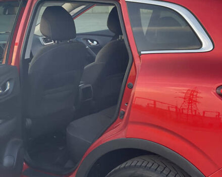 Красный Рено Kadjar, объемом двигателя 1.5 л и пробегом 263 тыс. км за 13350 $, фото 20 на Automoto.ua