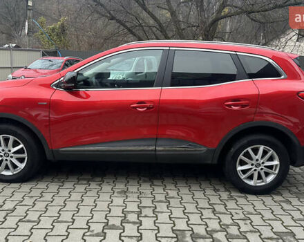 Красный Рено Kadjar, объемом двигателя 1.2 л и пробегом 220 тыс. км за 14300 $, фото 5 на Automoto.ua